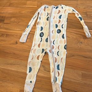 Little Sleepies “Luna” Print - size 12-18 months. Beautiful bamboo pajamas